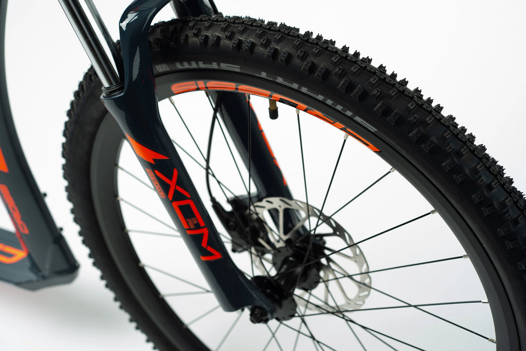 Crussis Cross 6